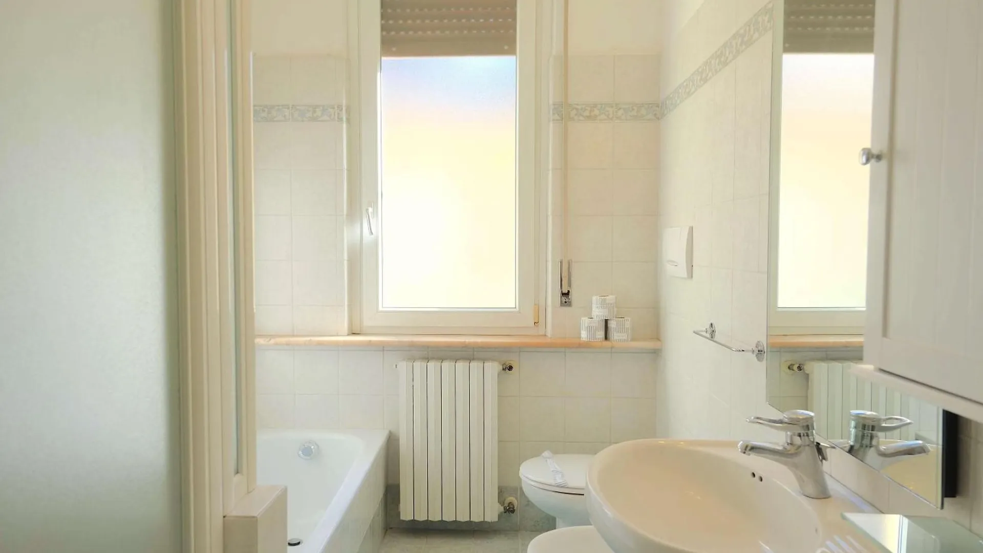 Case Vr Holiday Residenza Leo Verona 0*,