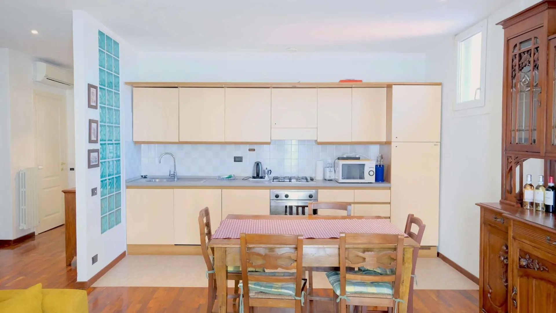 Case Vr Holiday Residenza Leo Verona 0*,