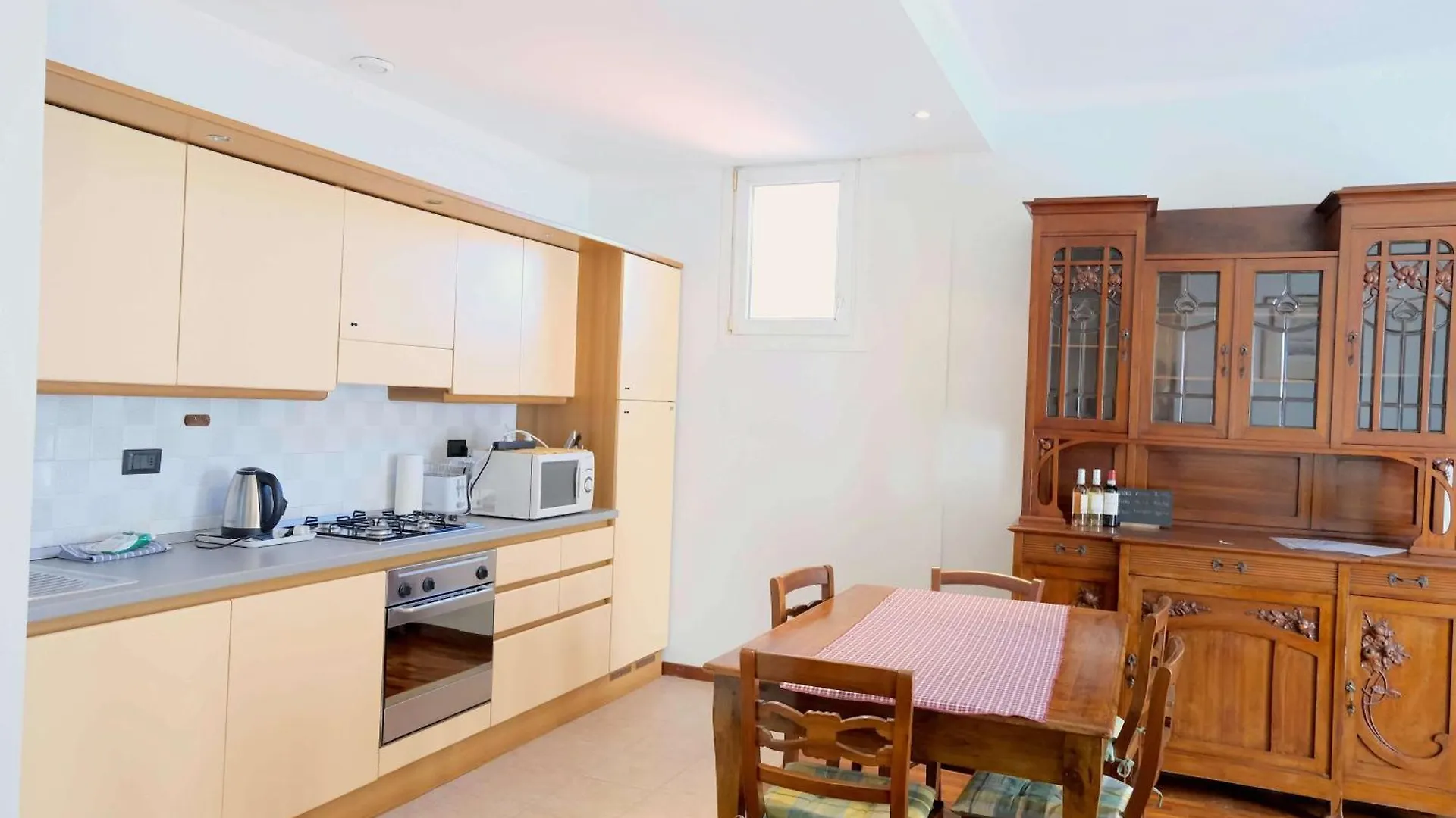 Case Vr Holiday Residenza Leo Verona