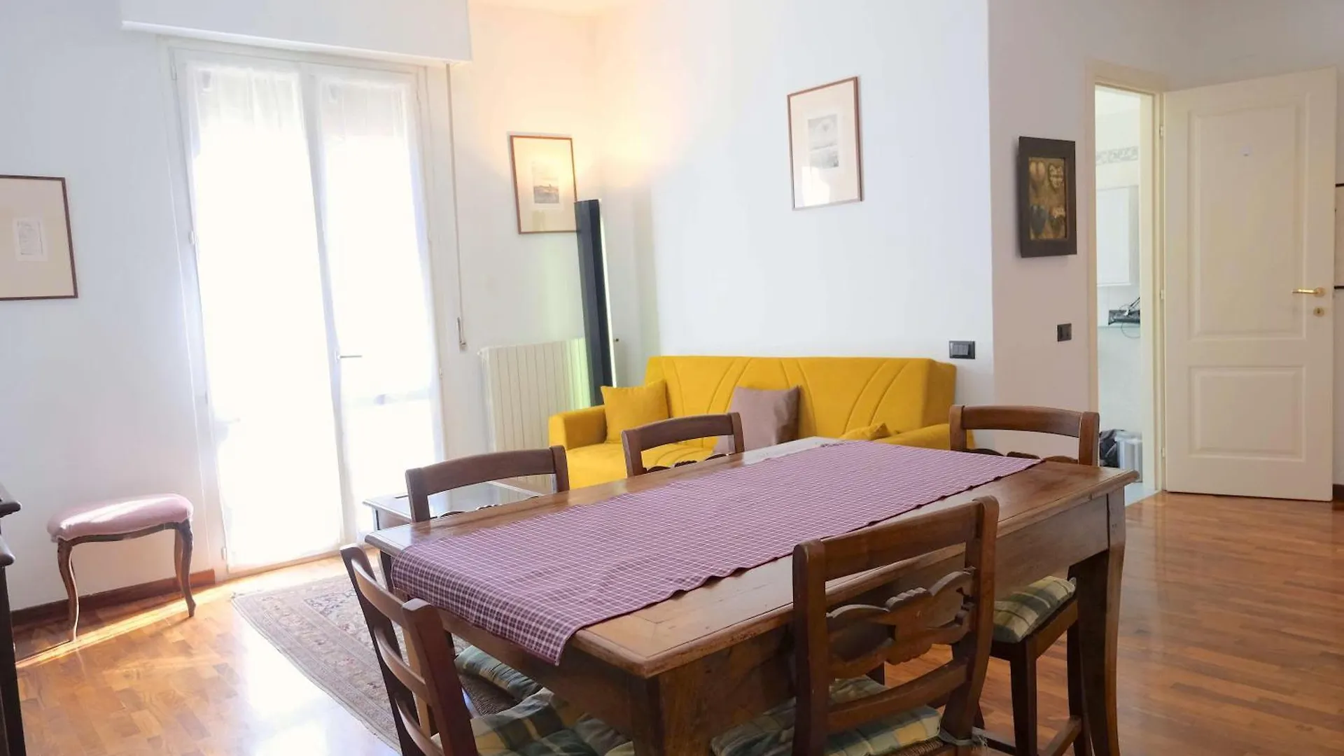 Apartment Case Vr Holiday Residenza Leo Verona